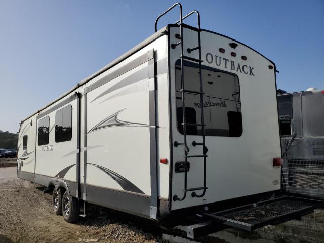 KEYSTONE OUTBACK 2018 white   4YDT32529JB452171 photo #4