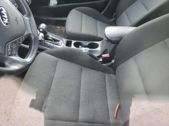 VIN 3KPFK4A78JE183910 2018 KIA Forte, LX no.7