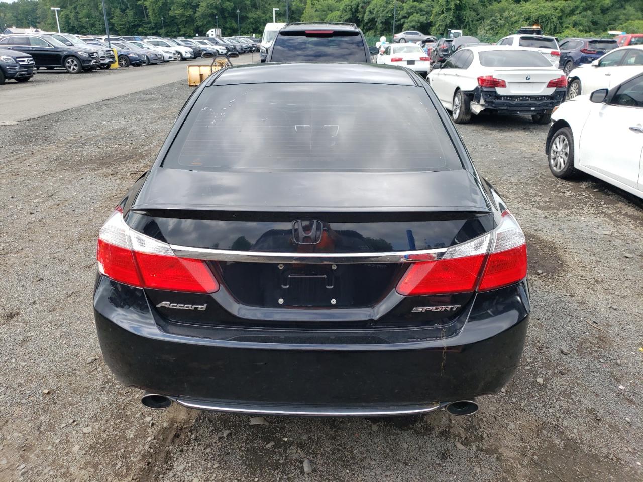 2015 Honda Accord Sport vin: 1HGCR2F56FA020274