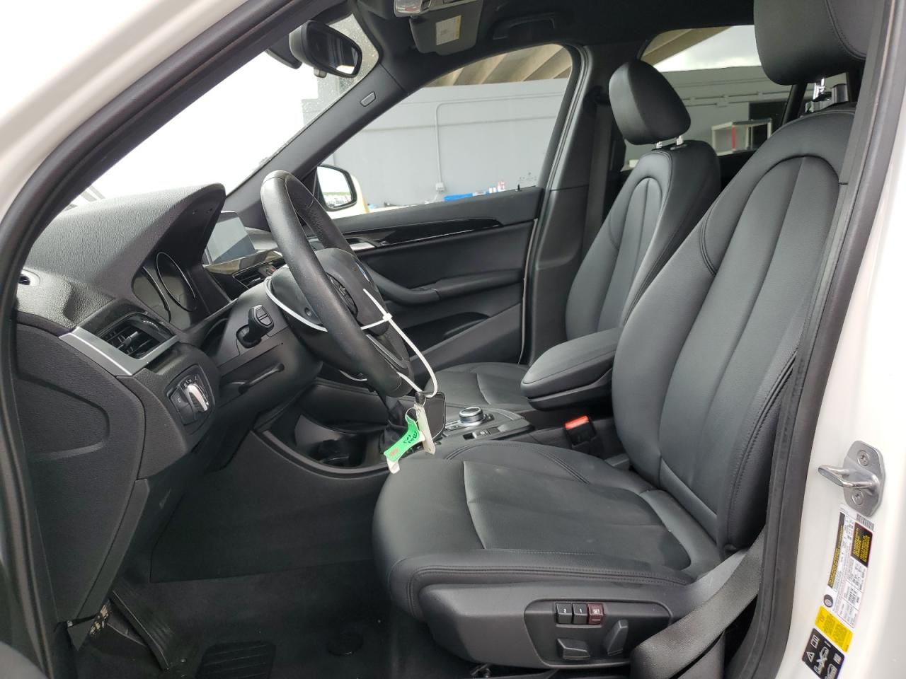 WBXHT3C57K5L89862 2019 BMW X1 xDrive28I