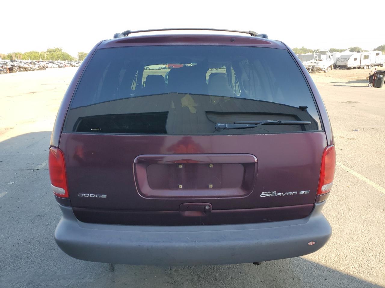 2B4GP44RXXR304489 1999 Dodge Grand Caravan Se