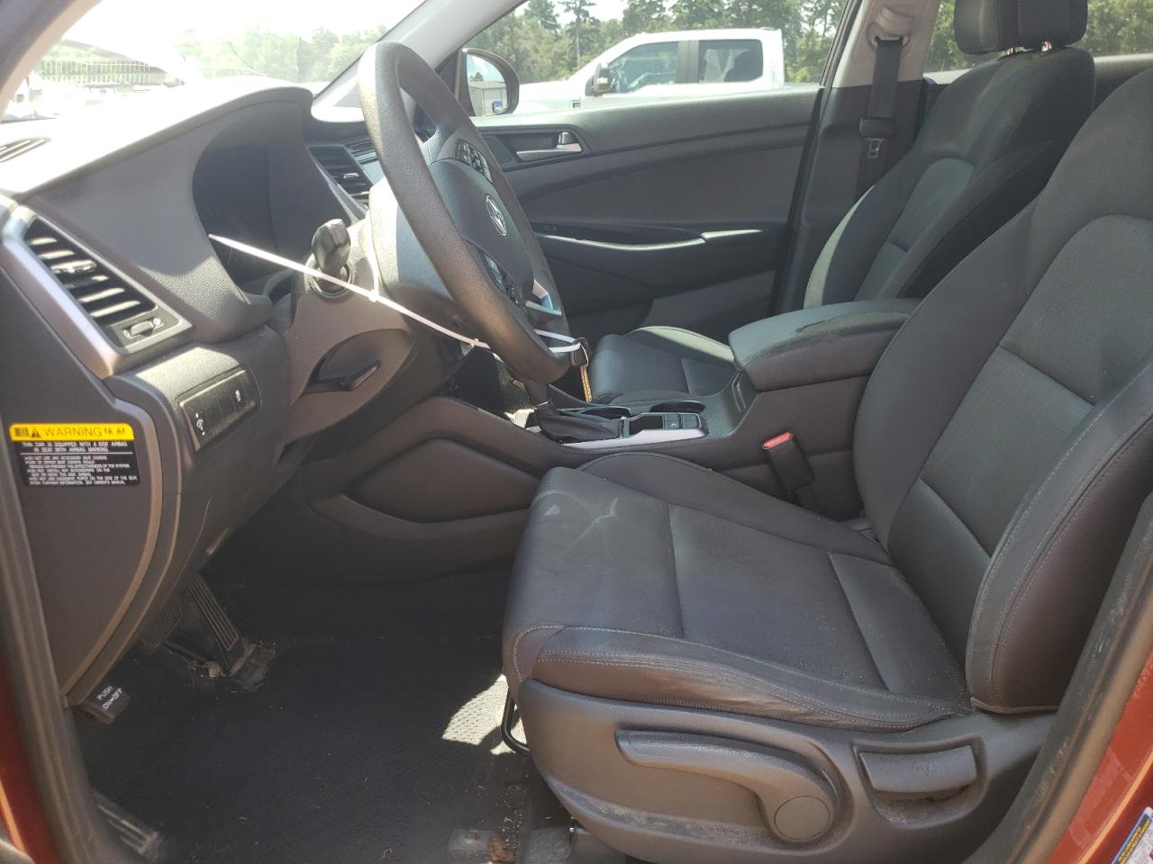 KM8J23A42JU770062 2018 Hyundai Tucson Se