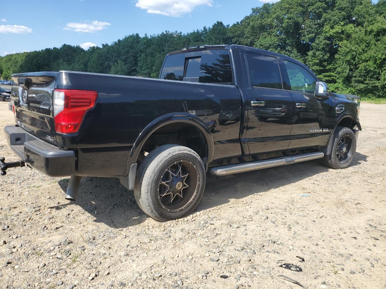 2017 Nissan Titan Xd Sl vin: 1N6BA1F44HN546222