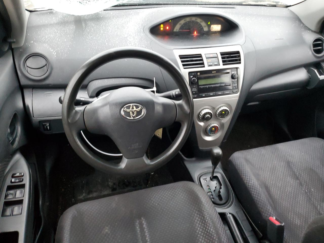 JTDBT923581218260 2008 Toyota Yaris