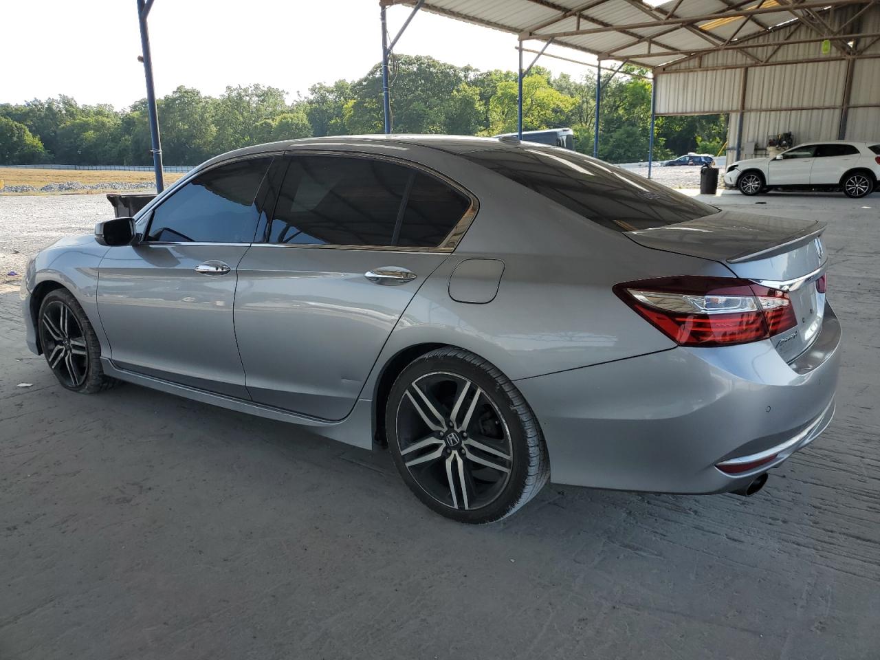 1HGCR3F93HA001046 HONDA ACCORD 2017