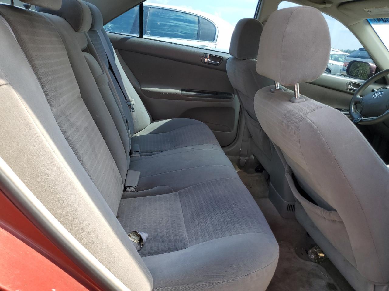 4T1BE32K95U069498 2005 Toyota Camry Le