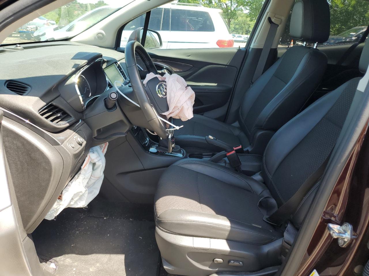 KL4CJESB7JB595211 2018 Buick Encore Preferred