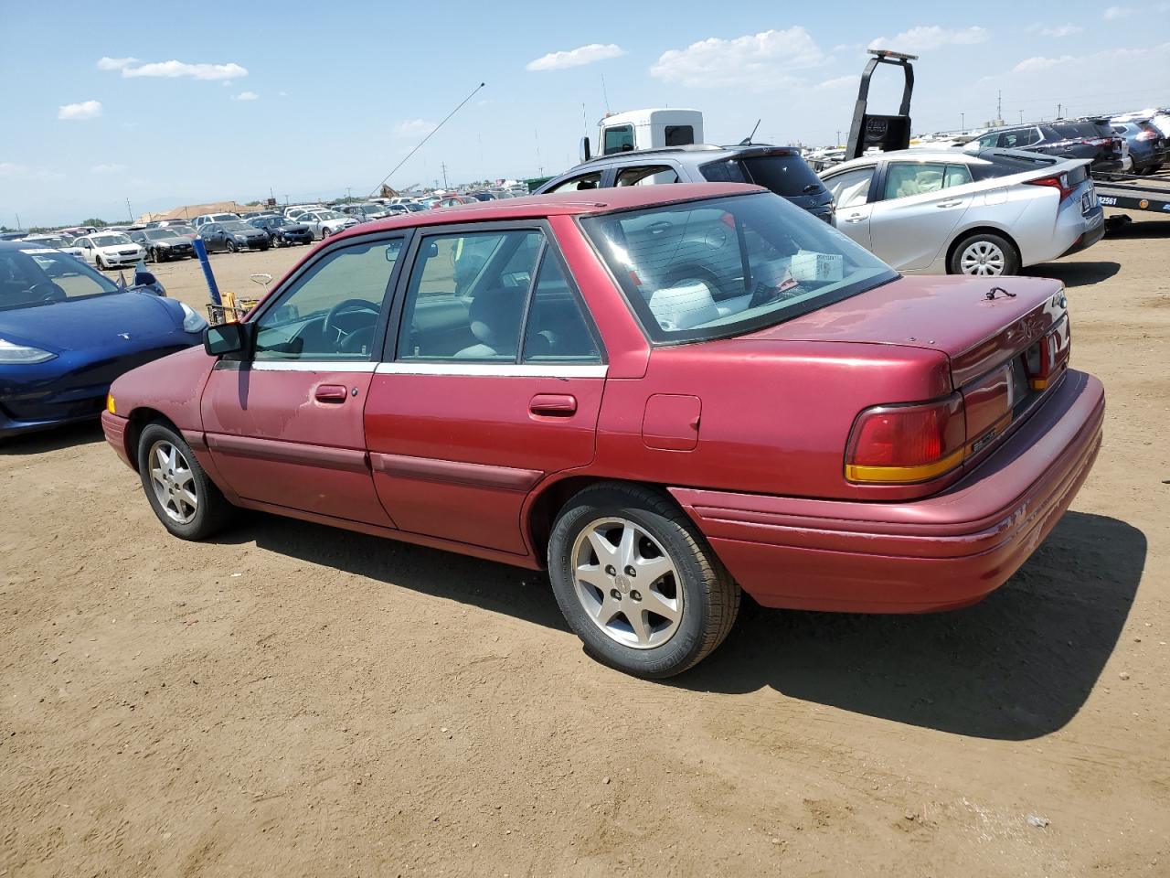 Lot #2671942643 1995 FORD ESCORT LX