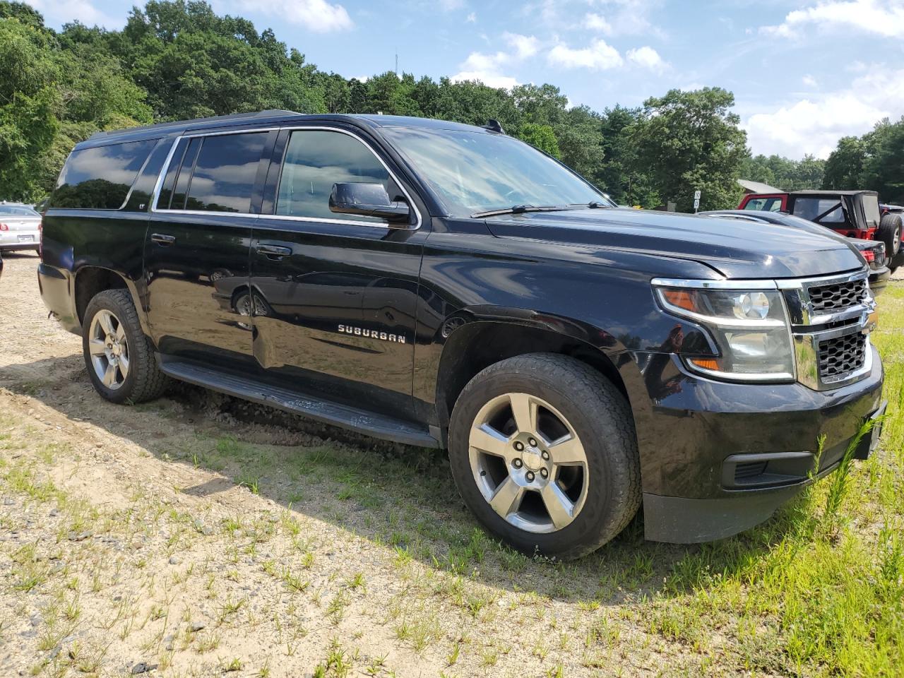 2017 Chevrolet Suburban K1500 Lt vin: 1GNSKHKCXHR125028