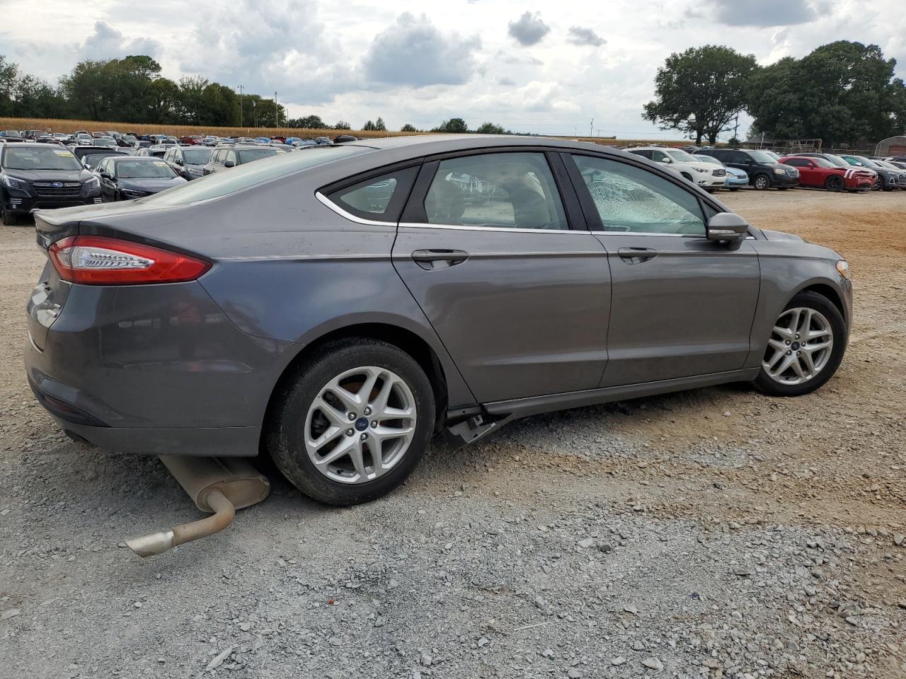 FORD FUSION SE