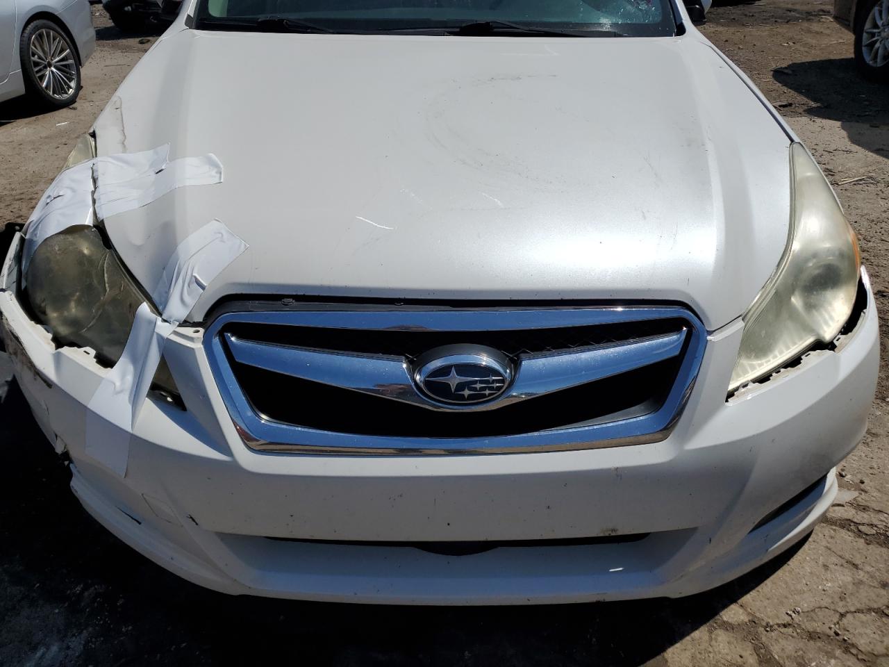 4S3BMCB69B3249379 2011 Subaru Legacy 2.5I Premium