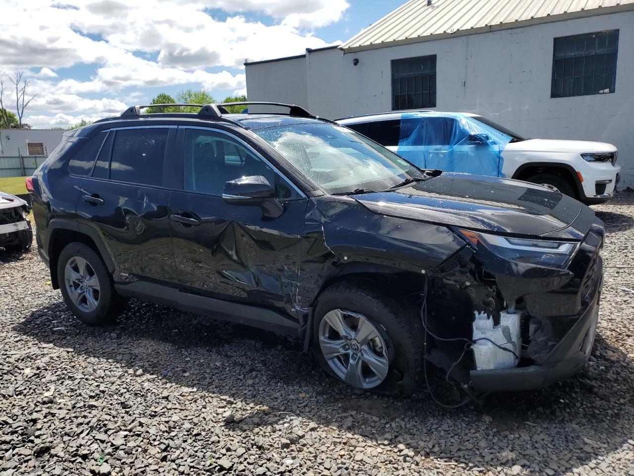 Lot #2971596715 2022 TOYOTA RAV4 XLE