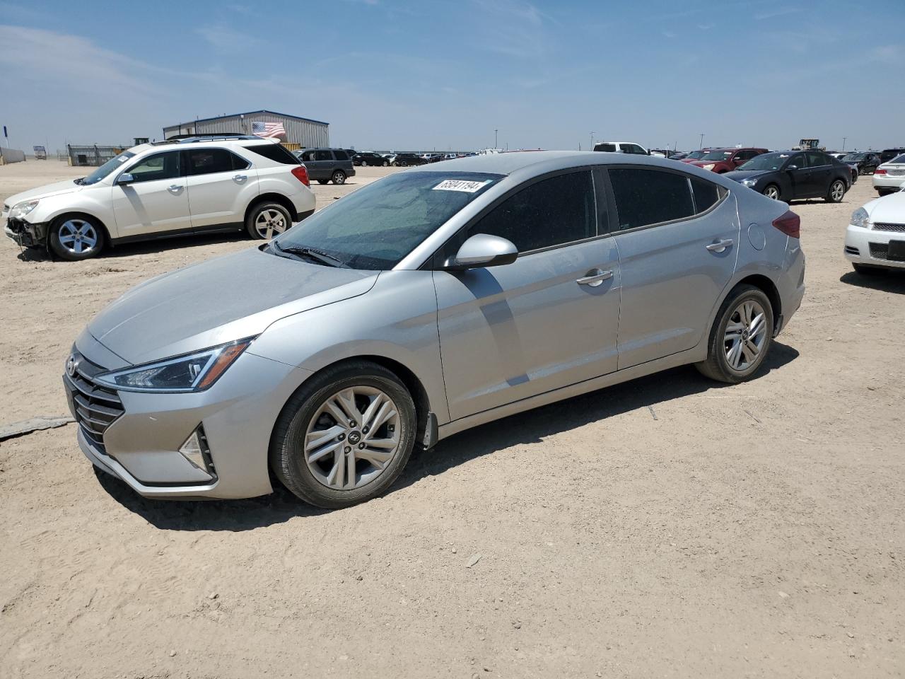 Lot #2953090618 2020 HYUNDAI ELANTRA SE