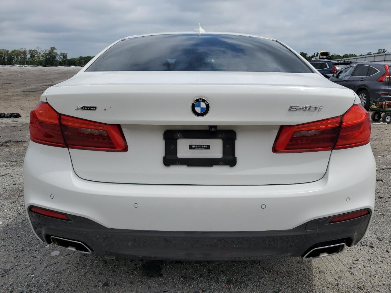 WBAJE7C50KWW16803 2019 BMW 540 Xi