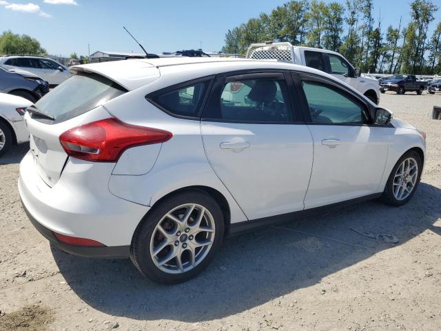 2015 Ford Focus Se VIN: 1FADP3K29FL275800 Lot: 61689314