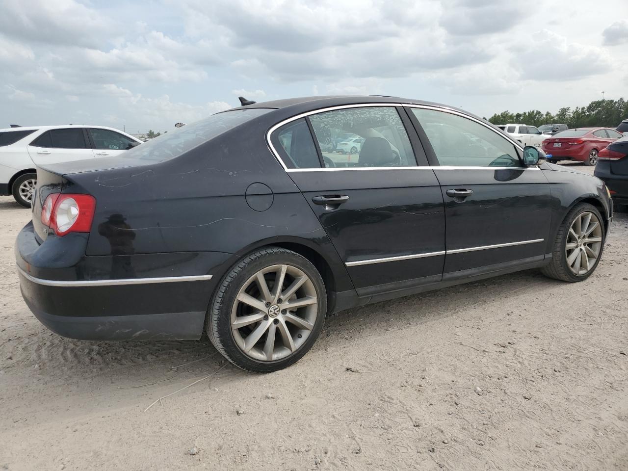 WVWCU73C57P015501 2007 Volkswagen Passat 3.6L Sport