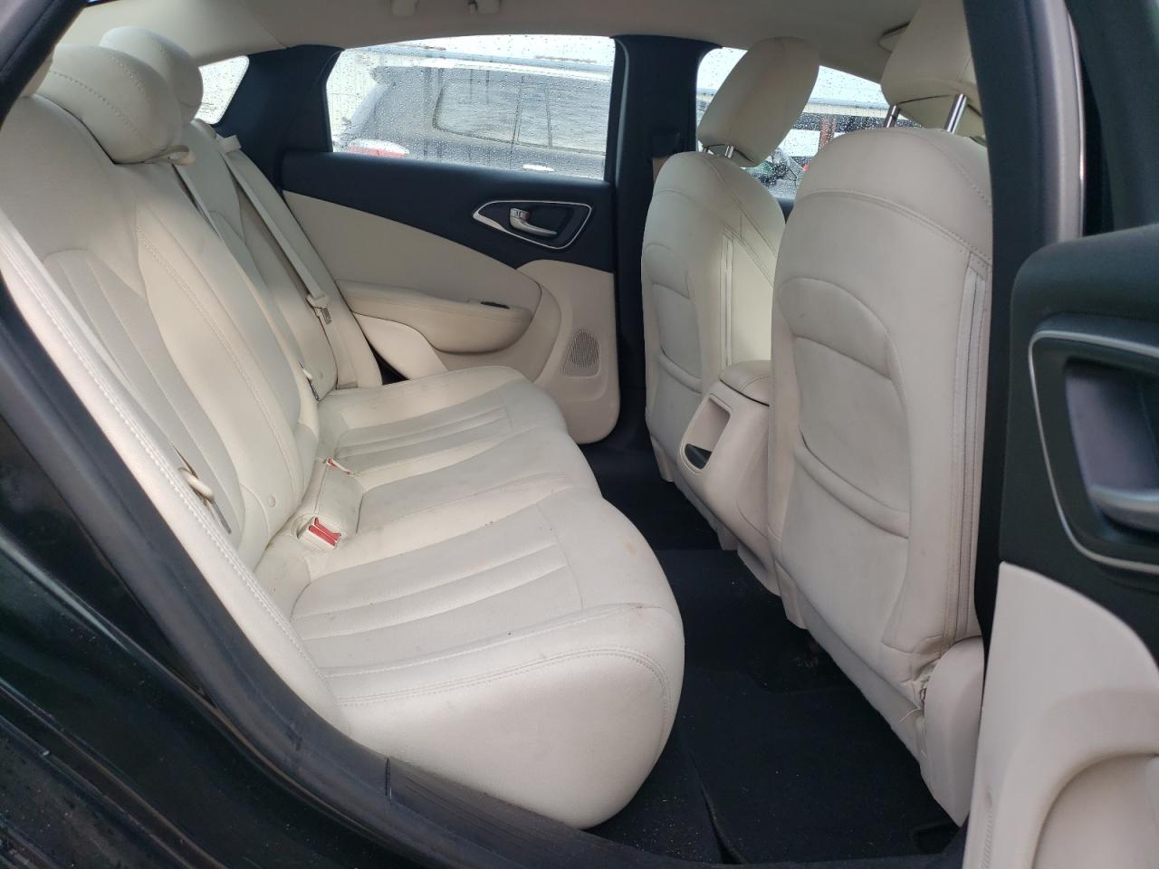 1C3CCCAB5FN743002 2015 Chrysler 200 Limited