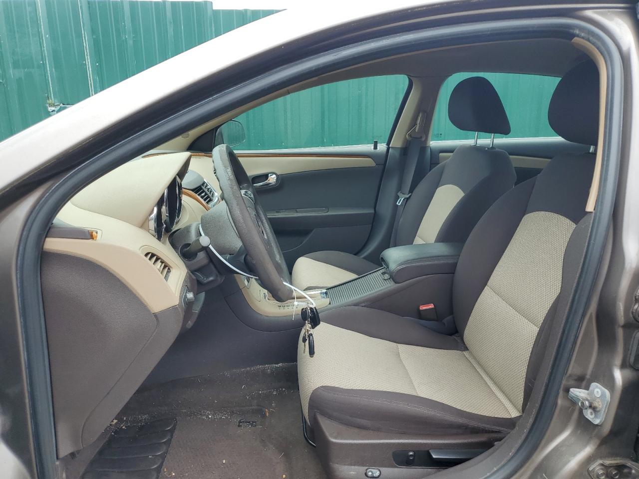 1G1ZC5EB9AF239169 2010 Chevrolet Malibu 1Lt