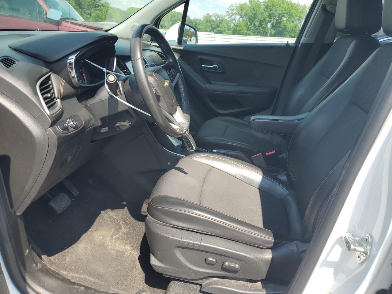 KL7CJLSB5HB170300 2017 Chevrolet Trax 1Lt
