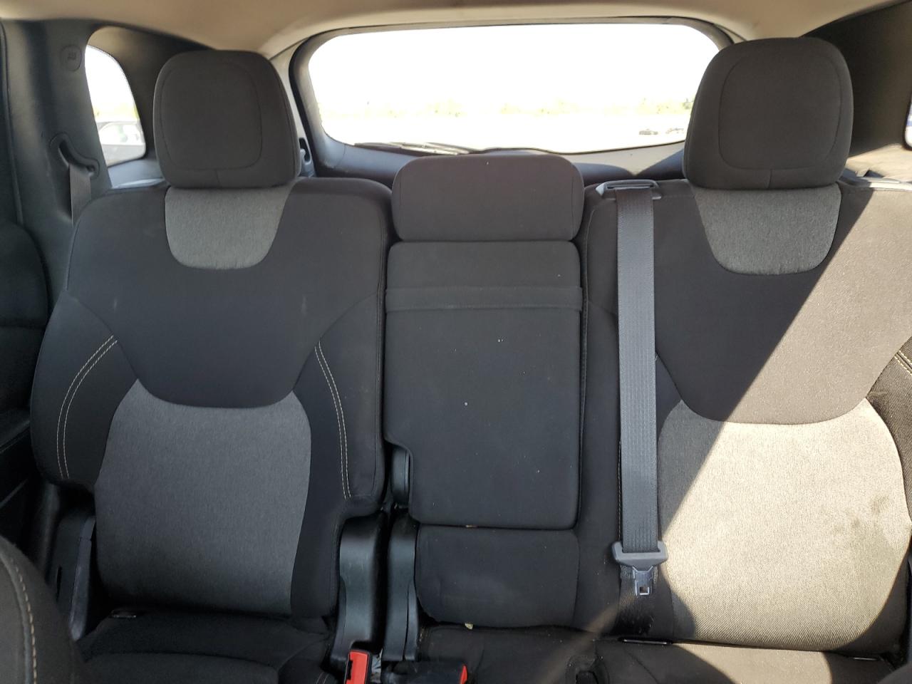 1C4PJMAS9HW588766 2017 Jeep Cherokee Sport