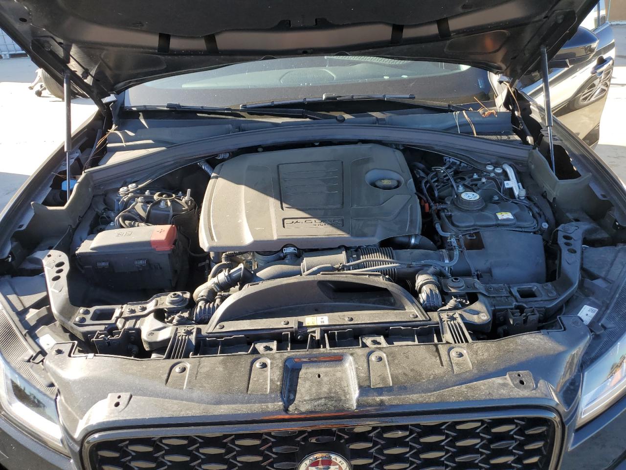 SADCJ2EX0NA698630 2022 Jaguar F-Pace S