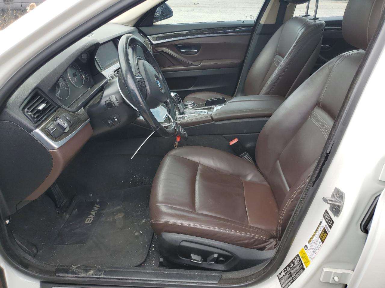 WBA5B3C53FD542328 2015 BMW 535 Xi