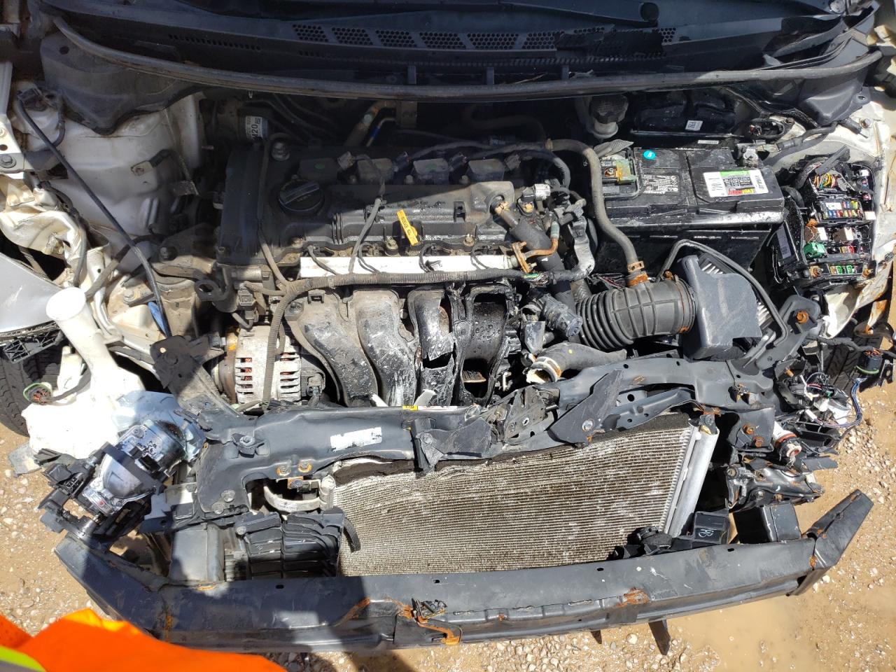 3KPFL4A76HE116424 2017 Kia Forte Lx