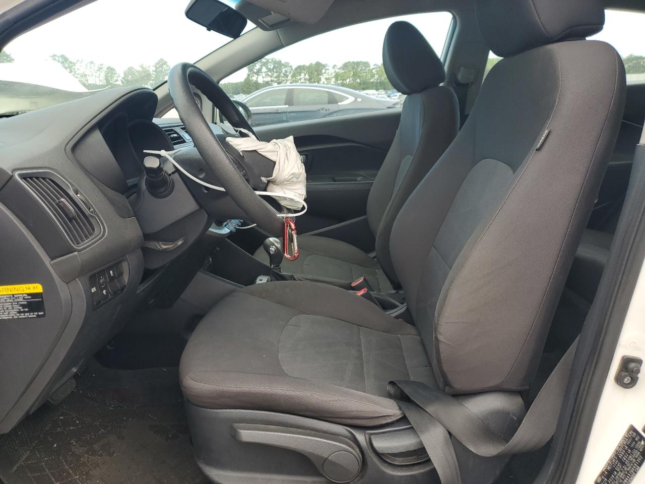 KNADM4A37G6681302 2016 Kia Rio Lx