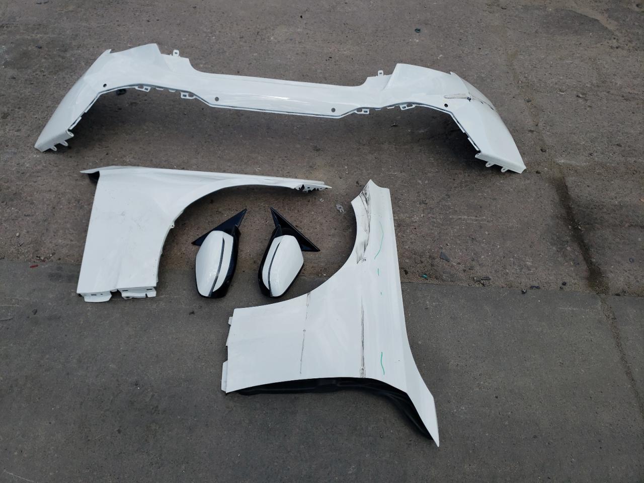 3MW33CM07R8E39759 2024 BMW 230Xi