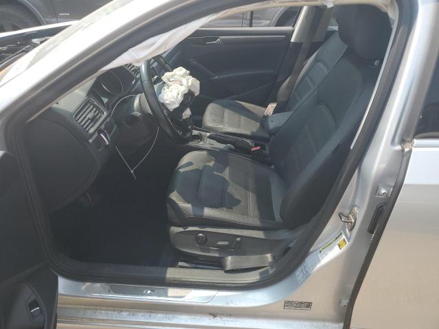 2017 VOLKSWAGEN PASSAT R-L - 1VWDT7A39HC059940