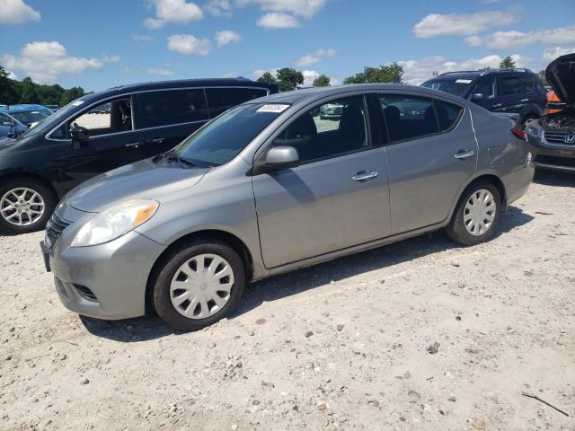 NISSAN VERSA S