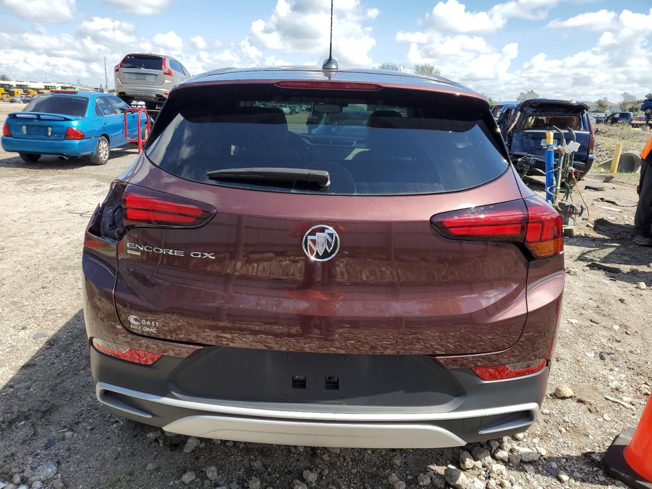 KL4MMCSLXPB105250 2023 Buick Encore Gx Preferred