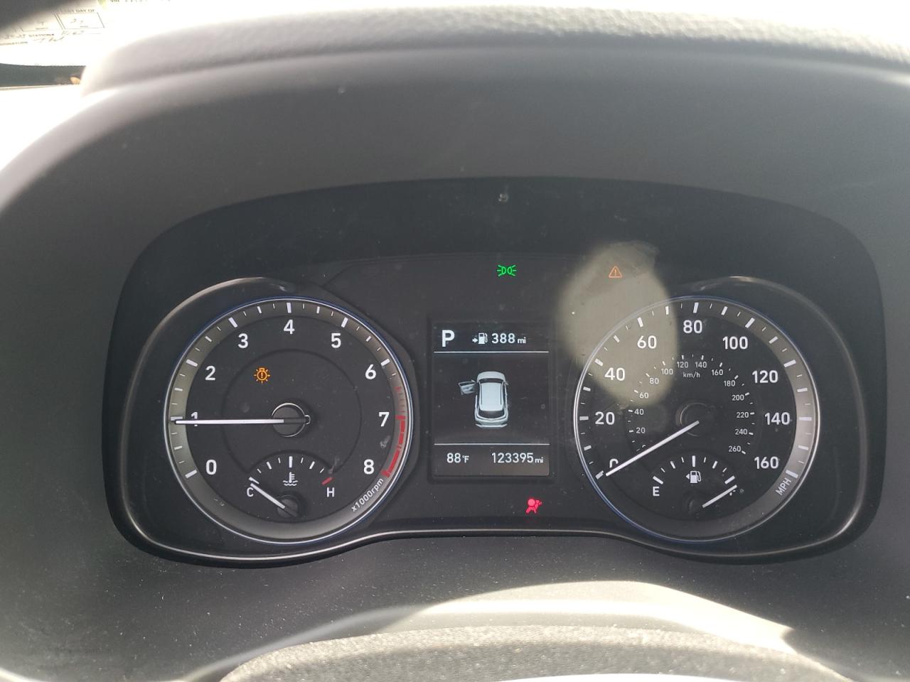 KM8K2CAA3JU178504 2018 Hyundai Kona Sel