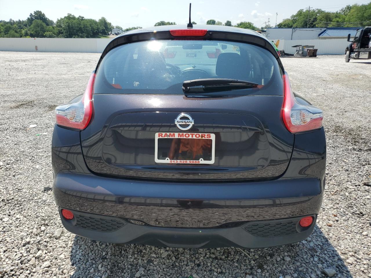 2016 Nissan Juke S vin: JN8AF5MR4GT608108