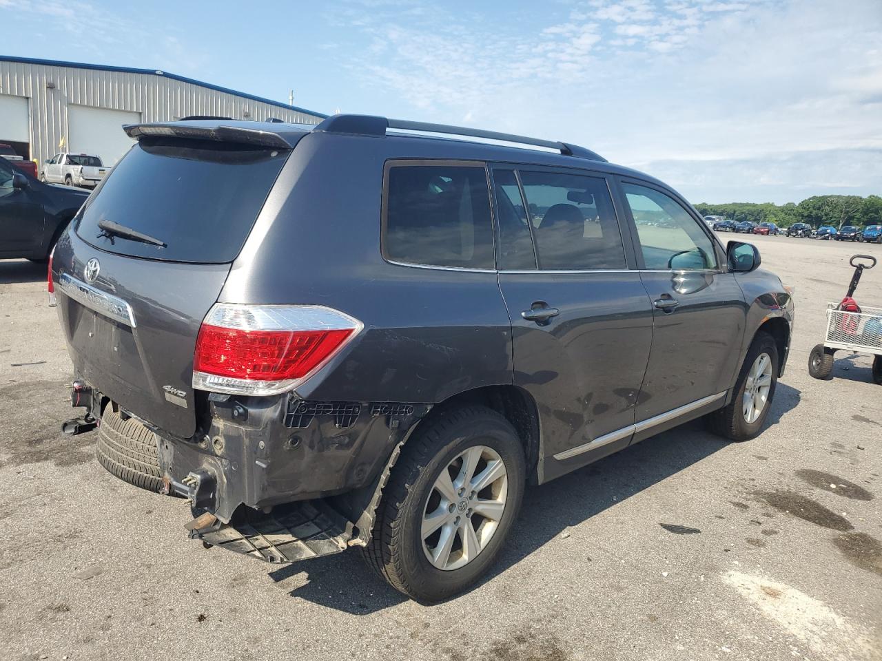 5TDBK3EH7CS119555 2012 Toyota Highlander Base