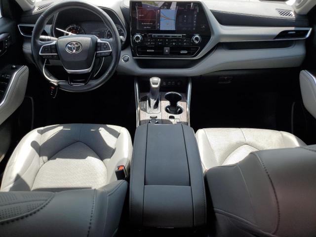 2022 TOYOTA HIGHLANDER - 5TDFZRBH3NS256208
