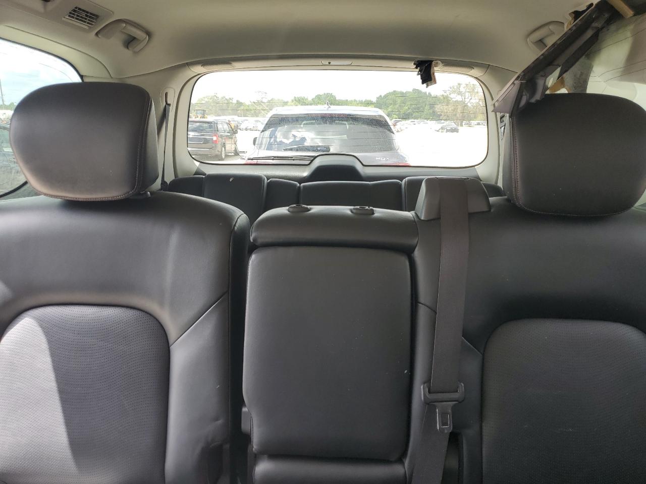 JN8AY2ND9J9054029 2018 Nissan Armada Sv