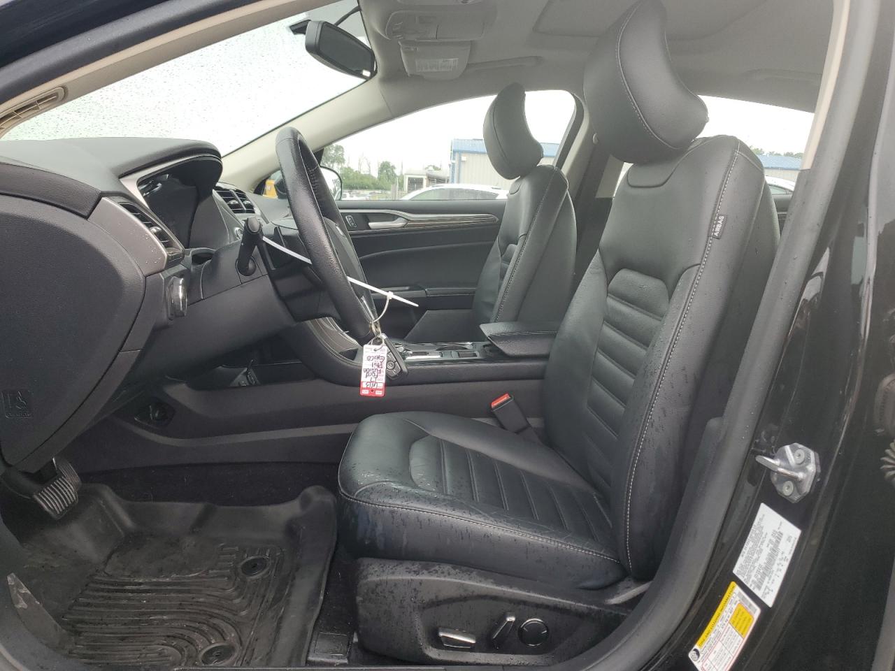 3FA6P0T96HR136411 2017 Ford Fusion Se