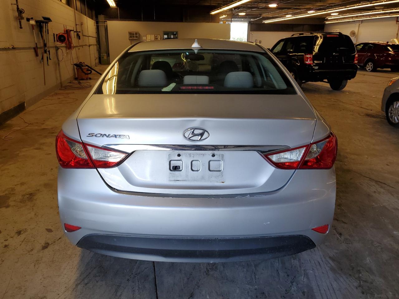 2014 Hyundai Sonata Gls vin: 5NPEB4AC7EH866272