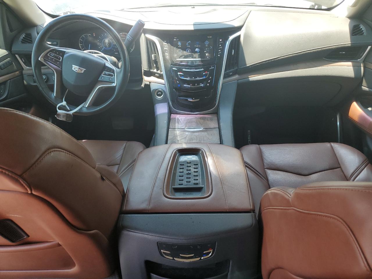 1GYS4CKJ6KR405289 2019 Cadillac Escalade Premium Luxury