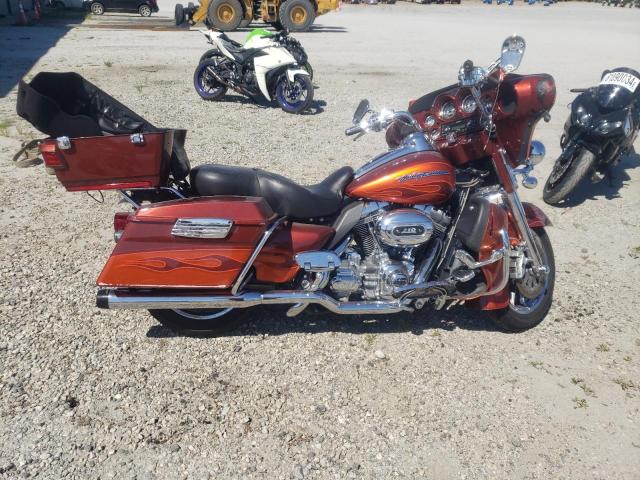 2010 HARLEY-DAVIDSON FLHTCUSE5 - 1HD1PR811AB952849