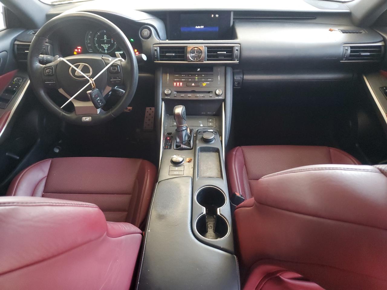 JTHBA1D20K5090732 2019 Lexus Is 300