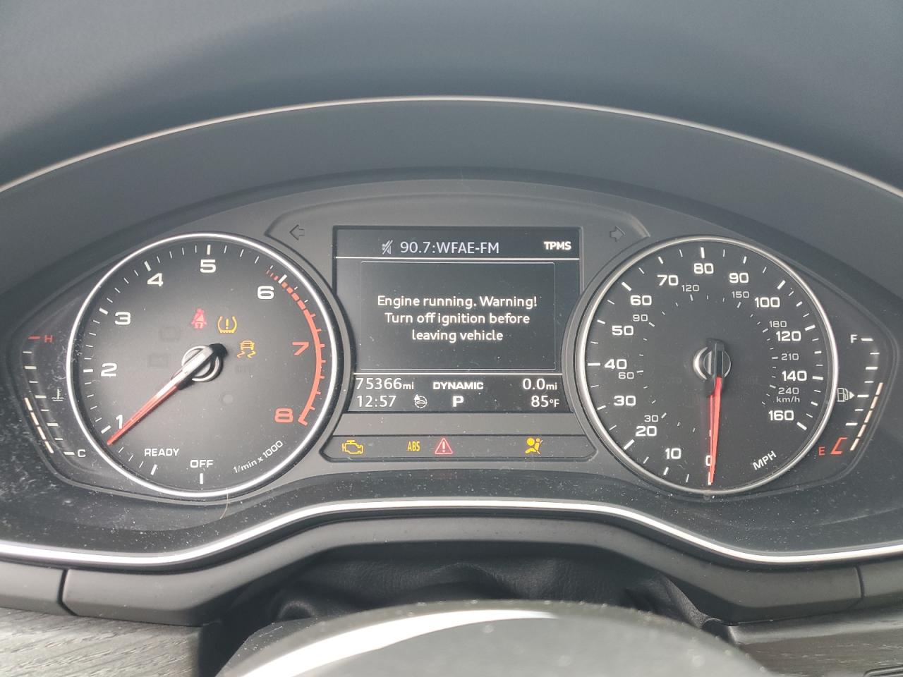 WAUANAF43HN053762 2017 Audi A4 Premium