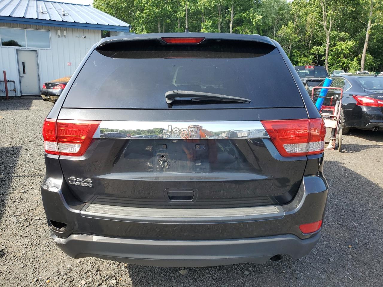 2013 Jeep Grand Cherokee Laredo vin: 1C4RJFAG6DC557499