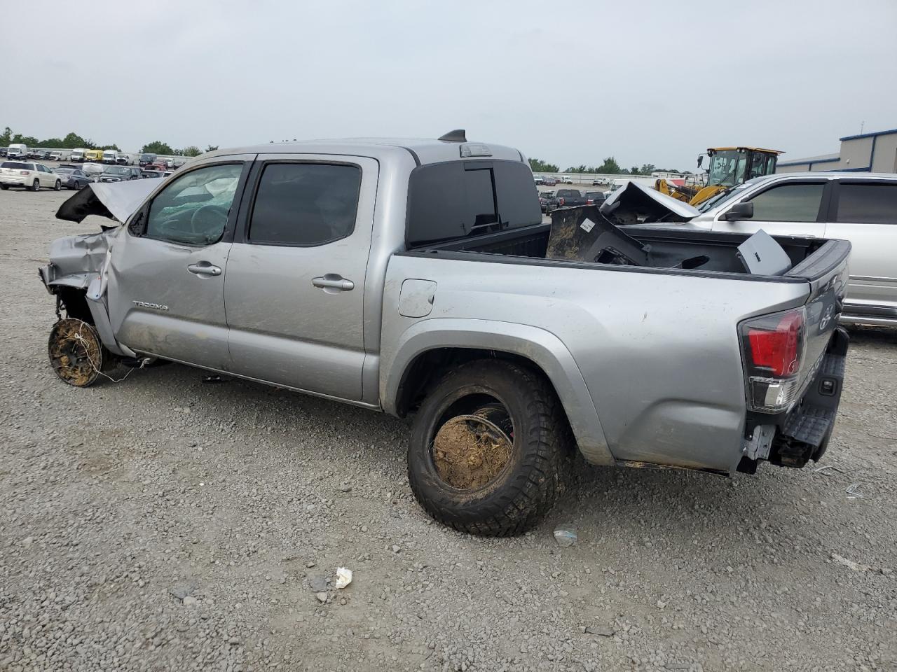 Lot #3006769150 2017 TOYOTA TACOMA DOU