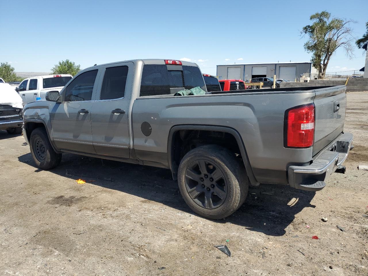 Lot #2823906030 2017 GMC SIERRA K15