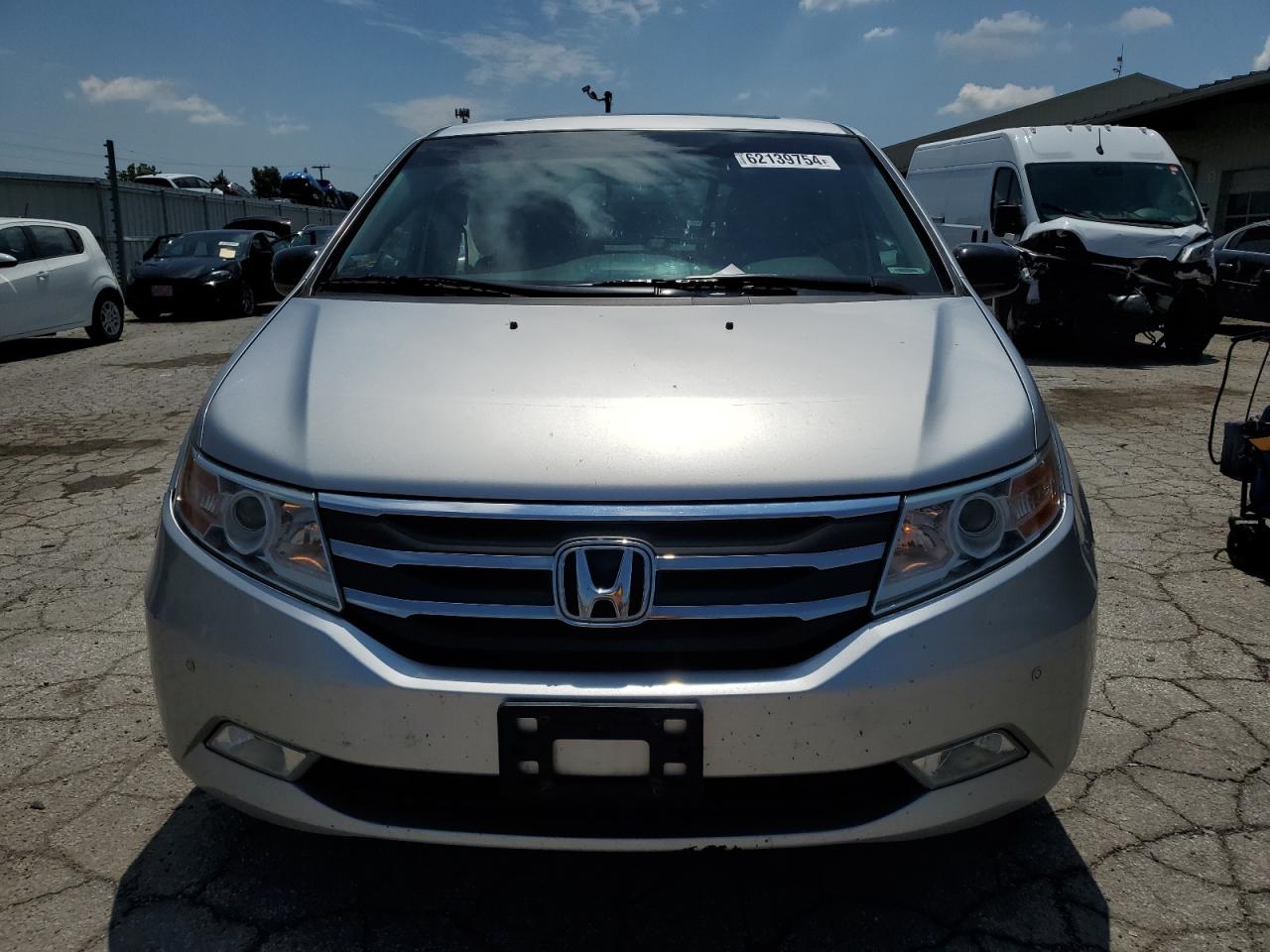 Lot #2906910783 2011 HONDA ODYSSEY TO