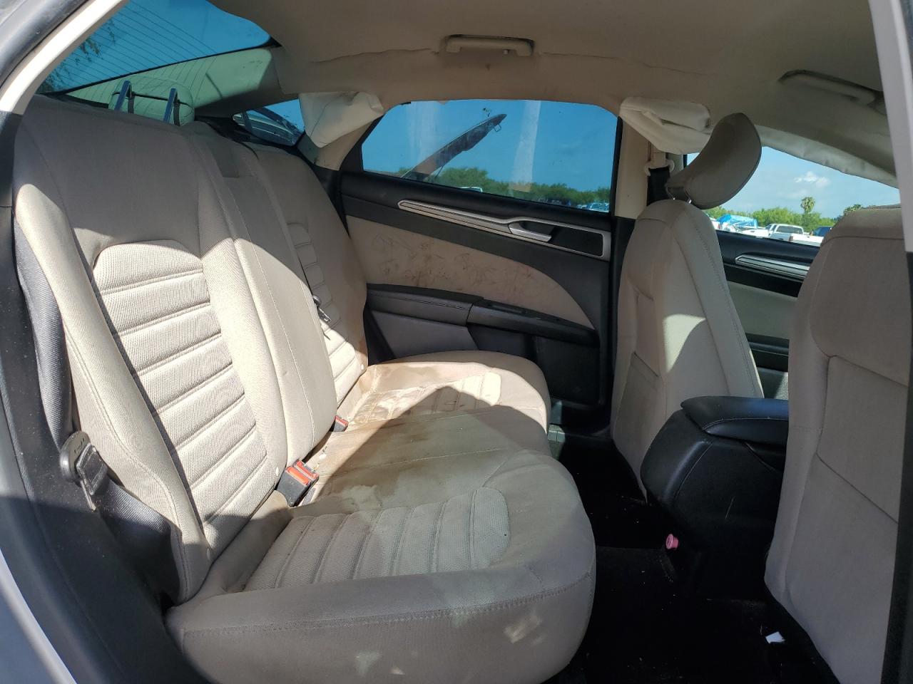 3FA6P0G76HR413132 2017 Ford Fusion S