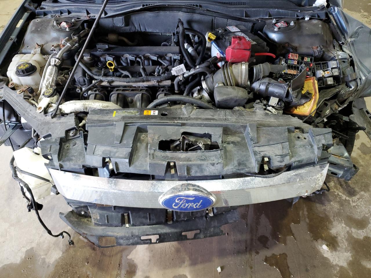 3FAHP0HA5BR301982 2011 Ford Fusion Se