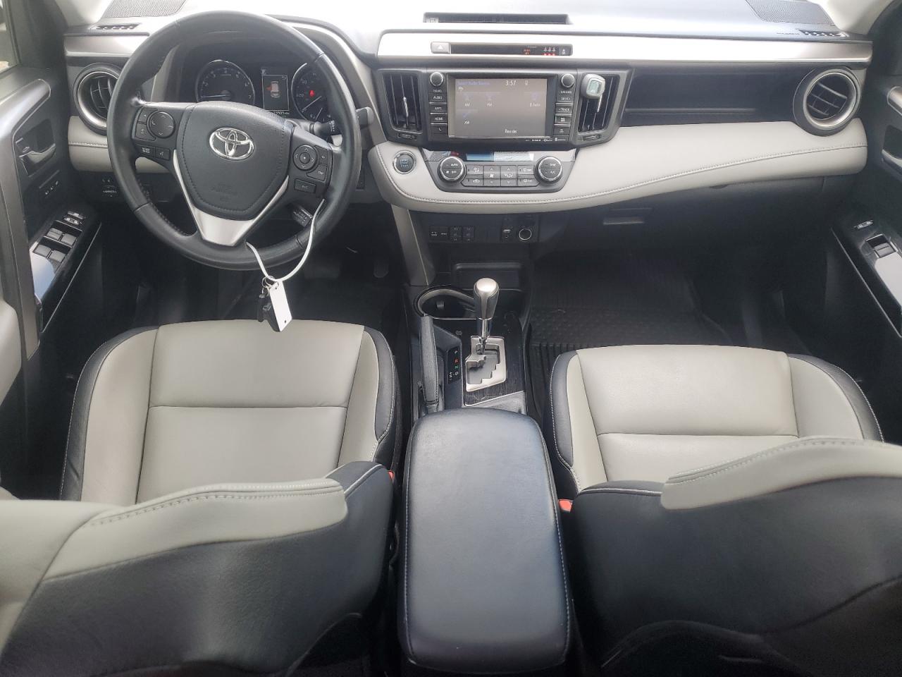 JTMDFREV6JJ205522 2018 Toyota Rav4 Limited